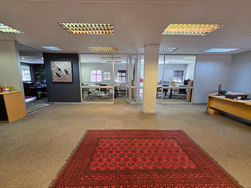 To Let Commercial Property for Rent in Nieuw Muckleneuk Gauteng