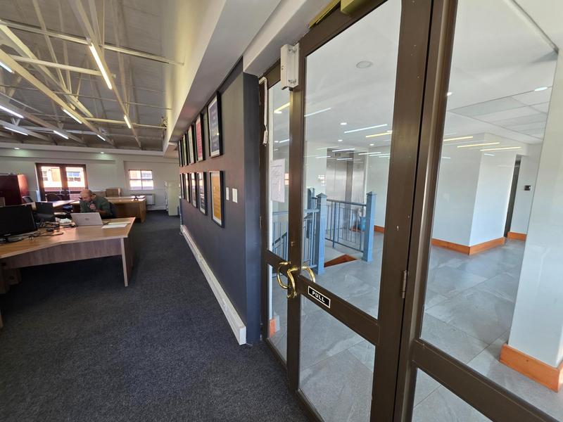 To Let Commercial Property for Rent in Nieuw Muckleneuk Gauteng