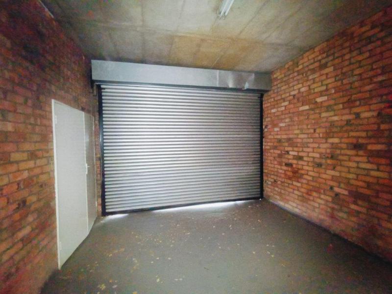 To Let Commercial Property for Rent in Randjespark Gauteng