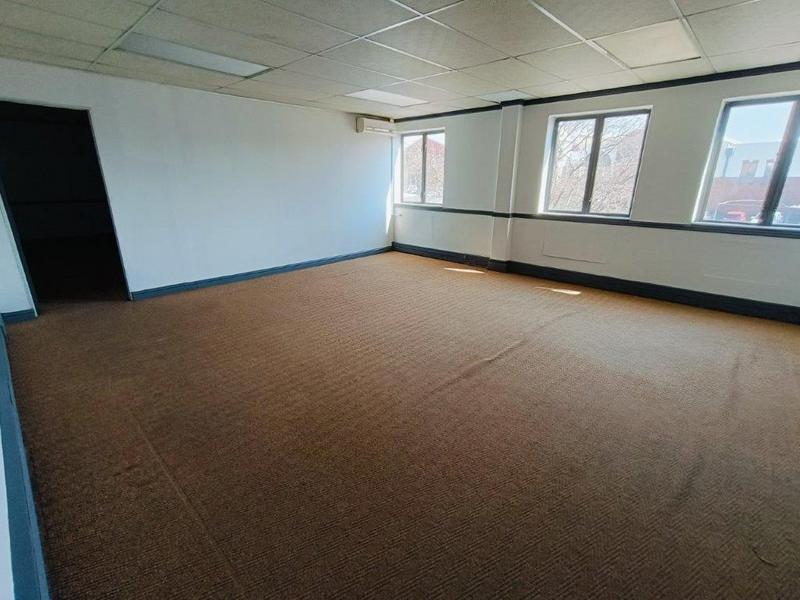 To Let Commercial Property for Rent in Randjespark Gauteng