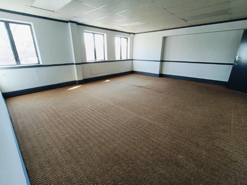 To Let Commercial Property for Rent in Randjespark Gauteng