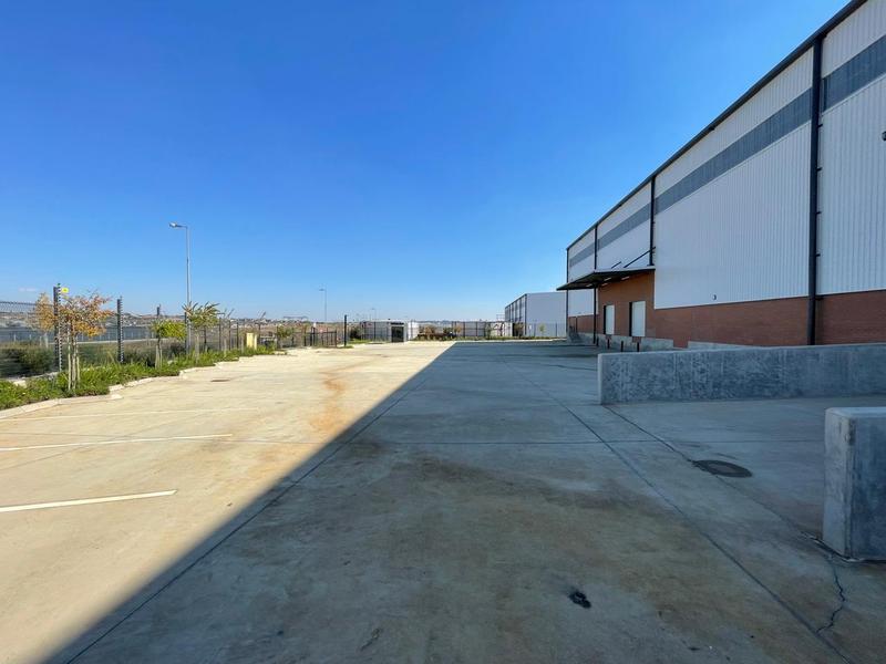 To Let Commercial Property for Rent in Samrand Business Park Gauteng