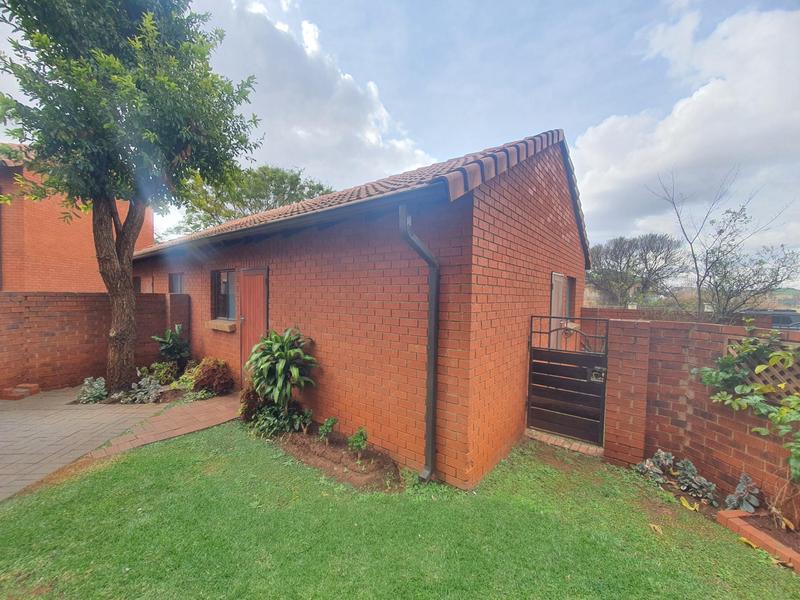 To Let 2 Bedroom Property for Rent in Centurion Gauteng