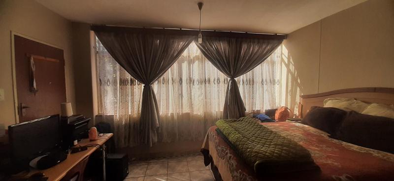 3 Bedroom Property for Sale in Sunnyside Gauteng