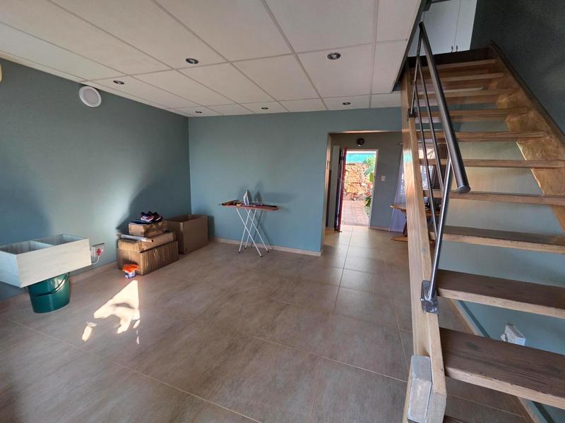 3 Bedroom Property for Sale in La Montagne Gauteng