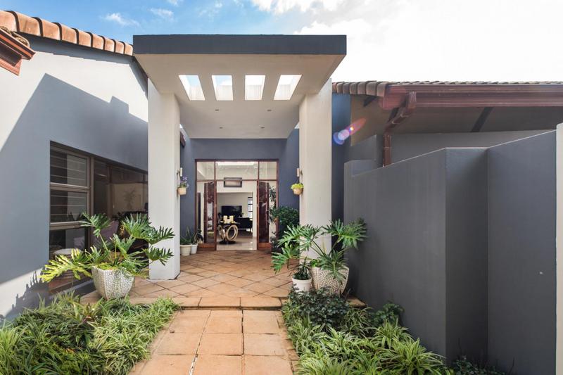 4 Bedroom Property for Sale in Bedfordview Gauteng