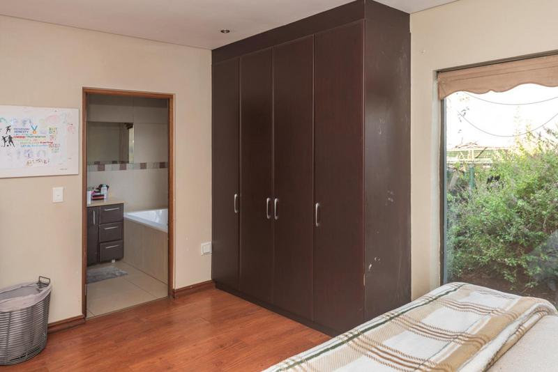 4 Bedroom Property for Sale in Bedfordview Gauteng