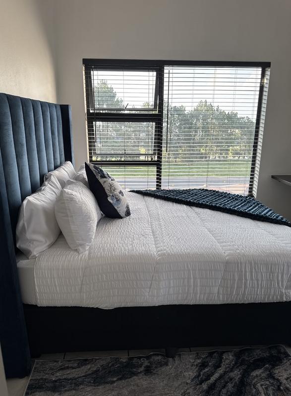 To Let 2 Bedroom Property for Rent in Greenstone Hill Gauteng
