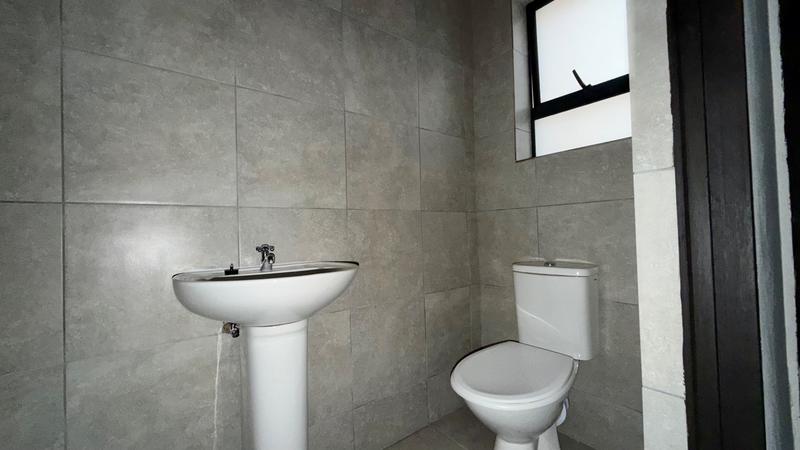 To Let 4 Bedroom Property for Rent in Houghton Estate Gauteng