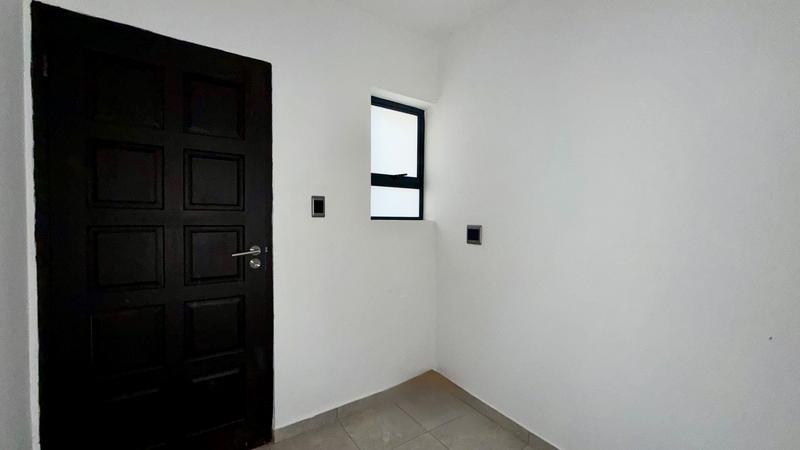 To Let 4 Bedroom Property for Rent in Houghton Estate Gauteng