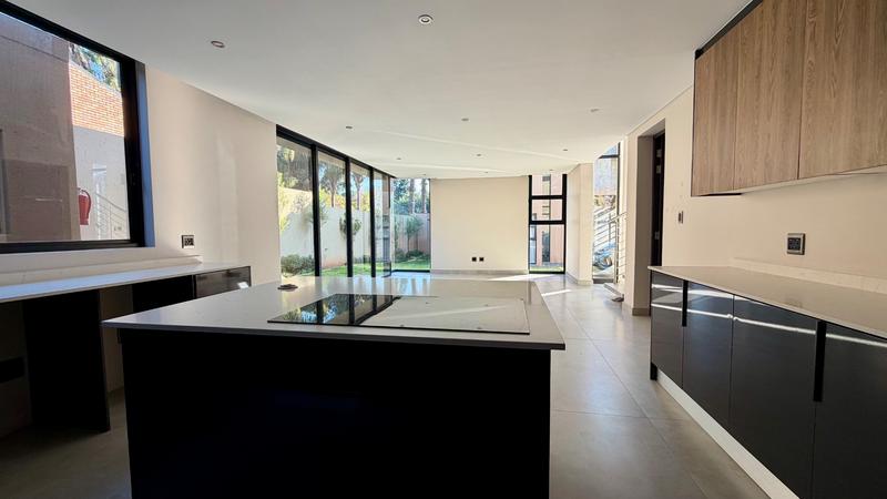 To Let 4 Bedroom Property for Rent in Houghton Estate Gauteng