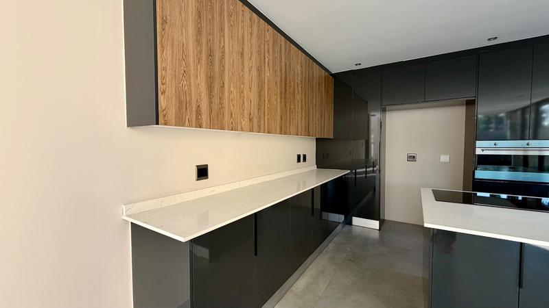 To Let 4 Bedroom Property for Rent in Houghton Estate Gauteng