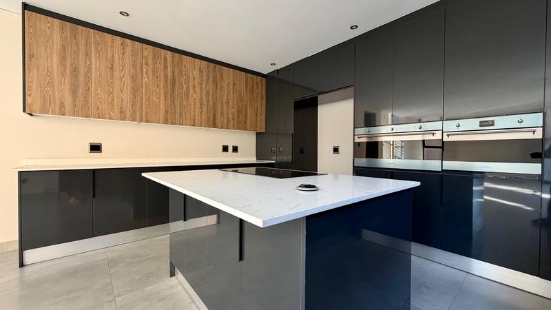 To Let 4 Bedroom Property for Rent in Houghton Estate Gauteng