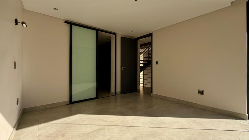 To Let 4 Bedroom Property for Rent in Houghton Estate Gauteng