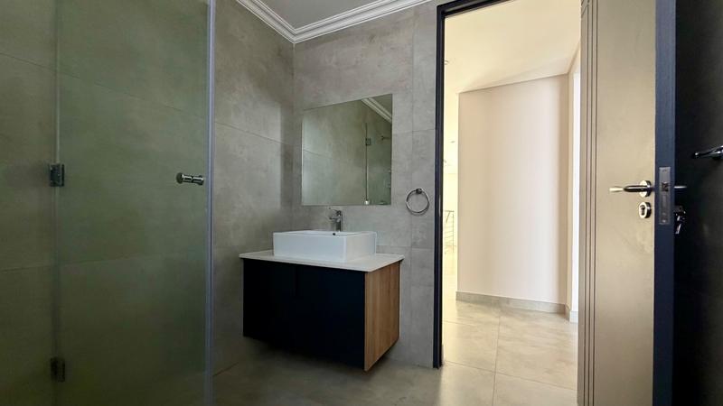 To Let 4 Bedroom Property for Rent in Houghton Estate Gauteng