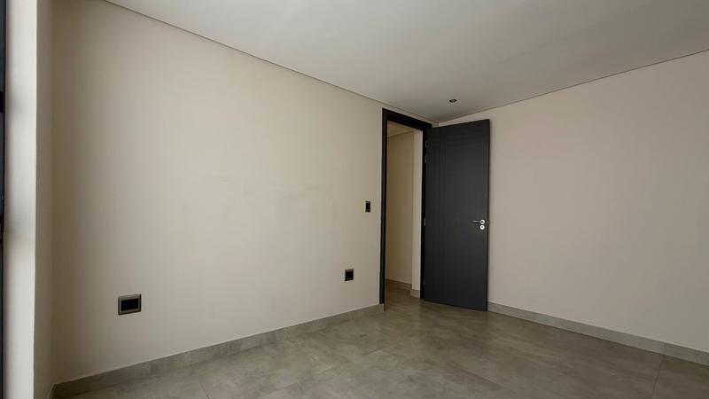 To Let 4 Bedroom Property for Rent in Houghton Estate Gauteng