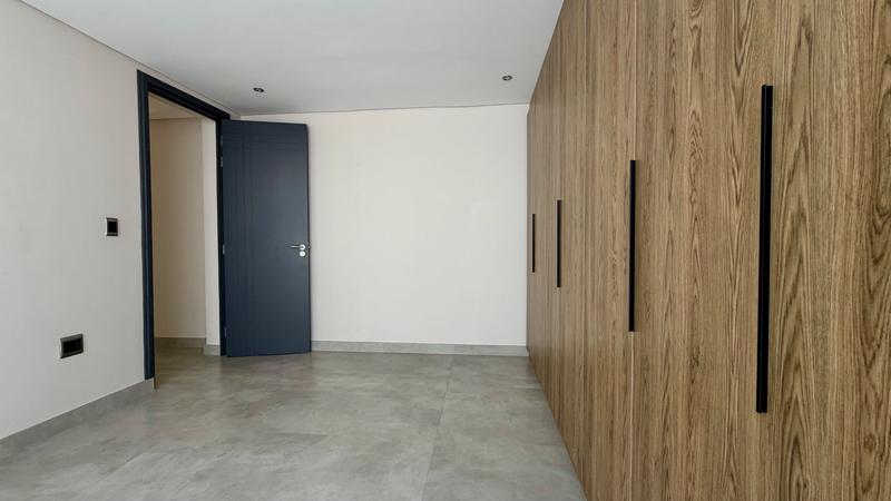 To Let 4 Bedroom Property for Rent in Houghton Estate Gauteng