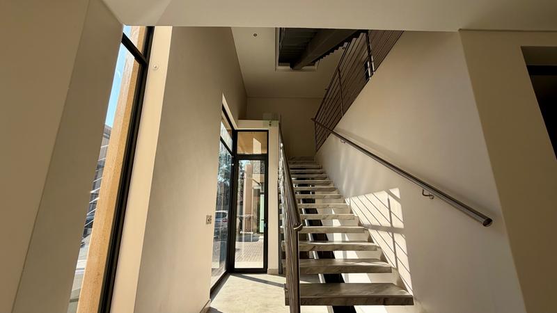 To Let 4 Bedroom Property for Rent in Houghton Estate Gauteng