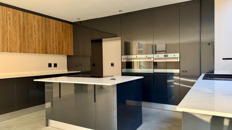 To Let 4 Bedroom Property for Rent in Houghton Estate Gauteng