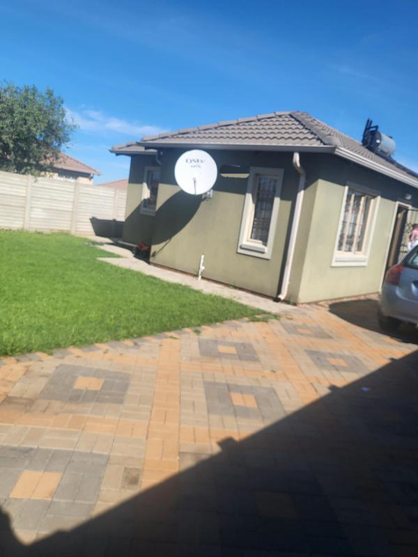 3 Bedroom Property for Sale in Sky City Gauteng