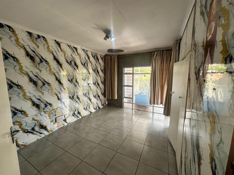 4 Bedroom Property for Sale in Atholl Gauteng