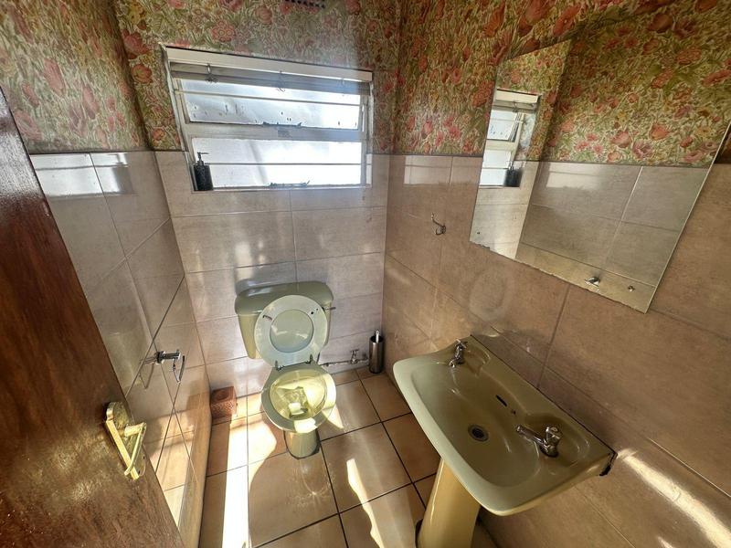 4 Bedroom Property for Sale in Atholl Gauteng