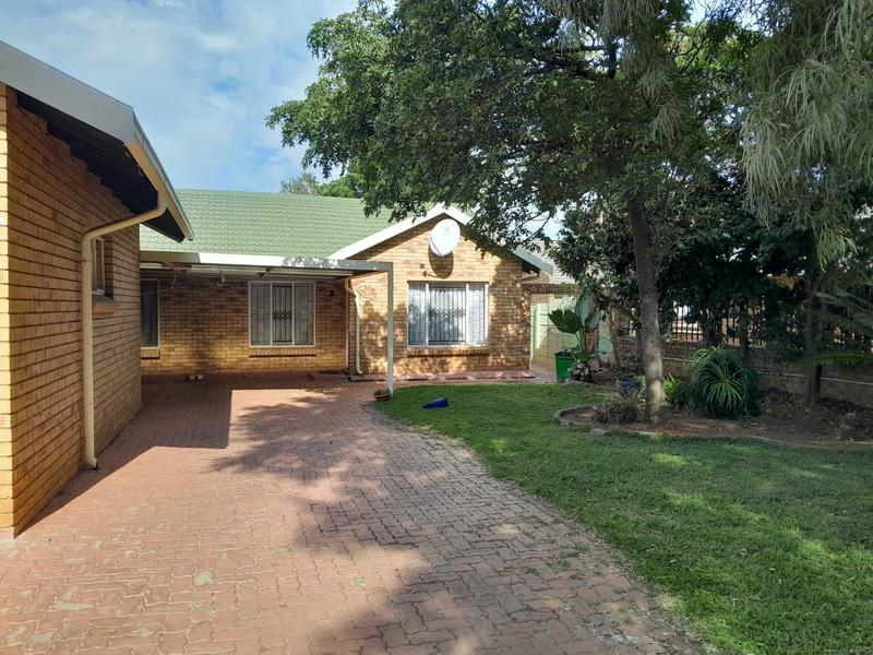 3 Bedroom Property for Sale in The Orchards Gauteng