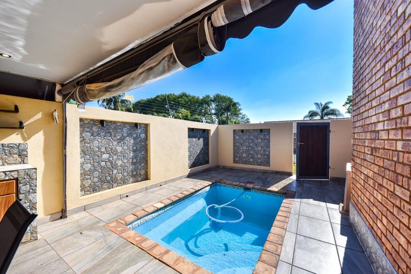 2 Bedroom Property for Sale in Dorandia Gauteng