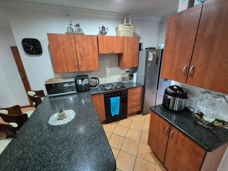 2 Bedroom Property for Sale in Florauna Gauteng