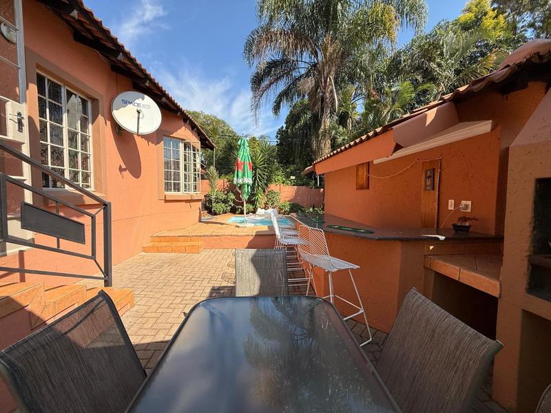 2 Bedroom Property for Sale in Florauna Gauteng