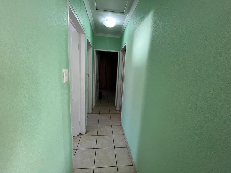 3 Bedroom Property for Sale in Albertsdal Gauteng