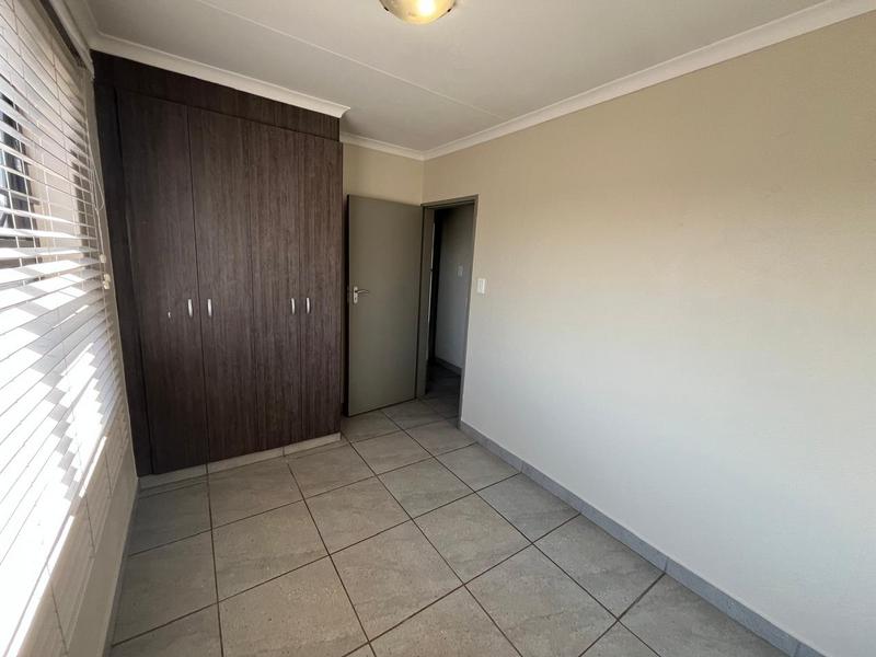 3 Bedroom Property for Sale in Albertsdal Gauteng