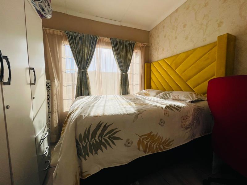 2 Bedroom Property for Sale in Germiston West Gauteng