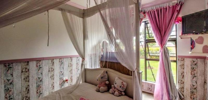 4 Bedroom Property for Sale in Bredell Gauteng