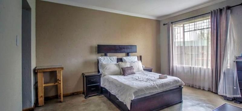 4 Bedroom Property for Sale in Bredell Gauteng