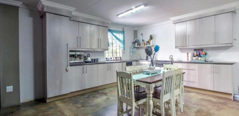 4 Bedroom Property for Sale in Bredell Gauteng