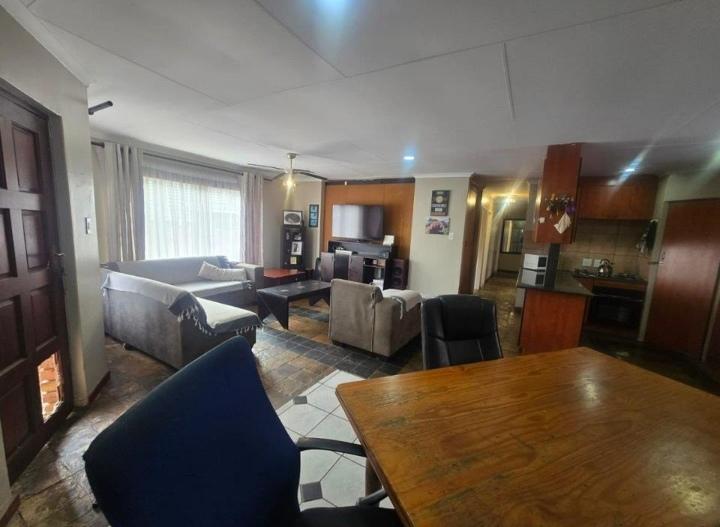 3 Bedroom Property for Sale in Pretoria Gauteng