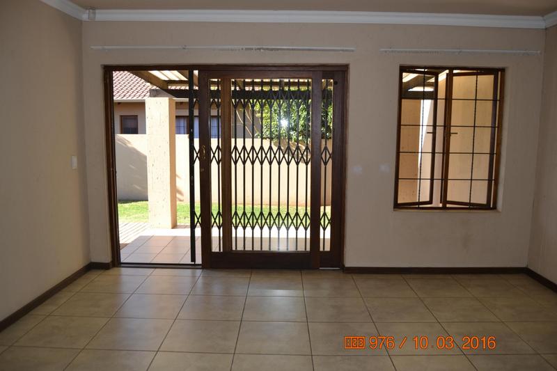 To Let 3 Bedroom Property for Rent in Brentwood Gauteng