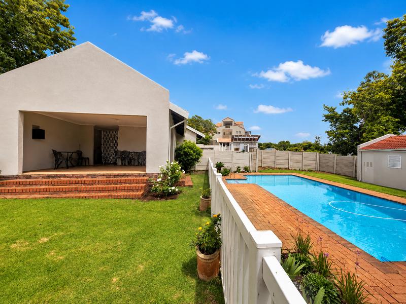 2 Bedroom Property for Sale in Bryanston Gauteng