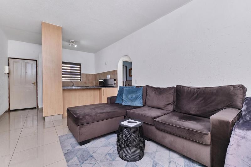 1 Bedroom Property for Sale in Lonehill Gauteng
