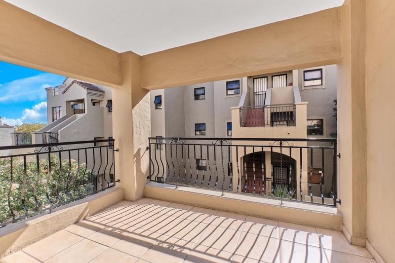 1 Bedroom Property for Sale in Lonehill Gauteng