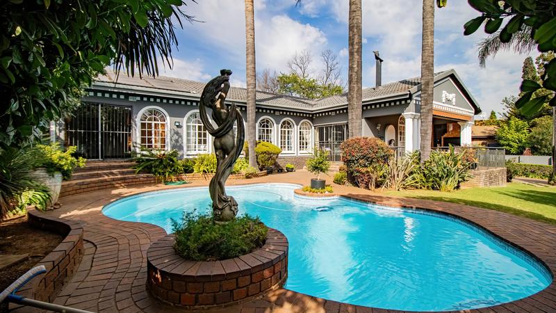 4 Bedroom Property for Sale in Eden Glen Gauteng
