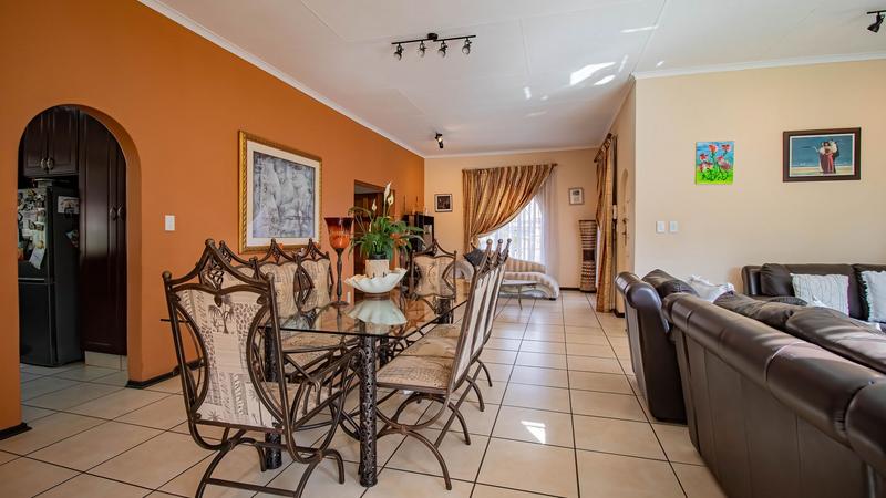 4 Bedroom Property for Sale in Eden Glen Gauteng