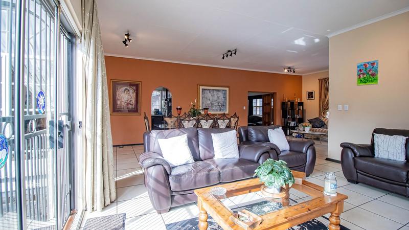 4 Bedroom Property for Sale in Eden Glen Gauteng