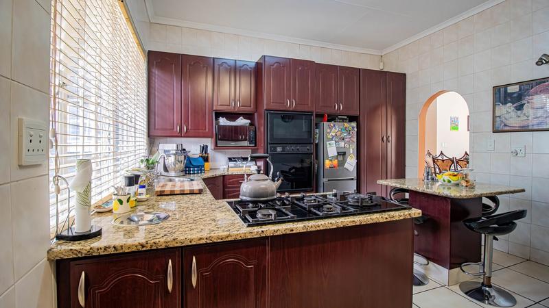 4 Bedroom Property for Sale in Eden Glen Gauteng