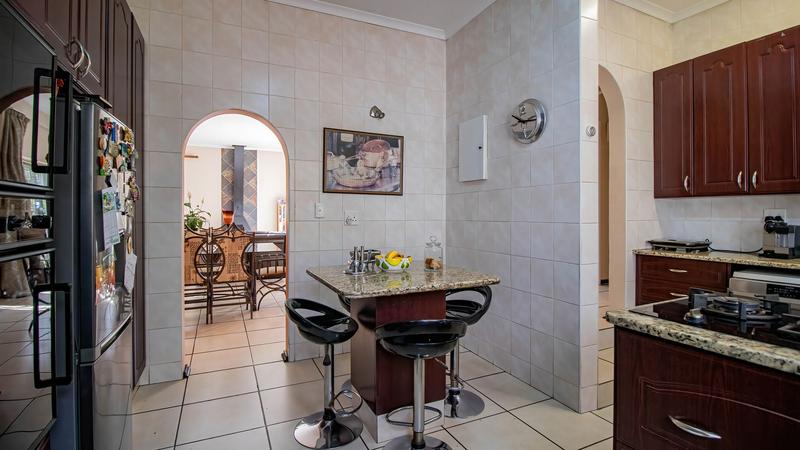 4 Bedroom Property for Sale in Eden Glen Gauteng