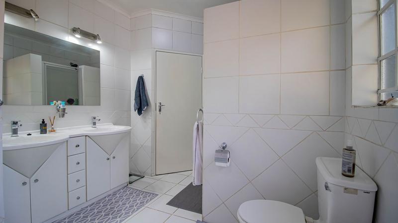 4 Bedroom Property for Sale in Eden Glen Gauteng