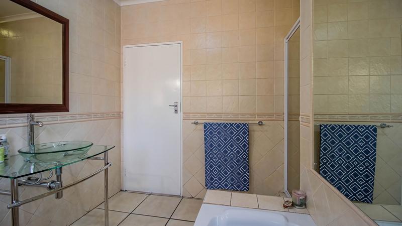 4 Bedroom Property for Sale in Eden Glen Gauteng