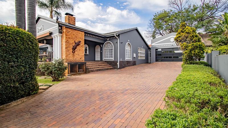 4 Bedroom Property for Sale in Eden Glen Gauteng