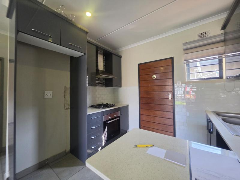 3 Bedroom Property for Sale in Albertsdal Gauteng